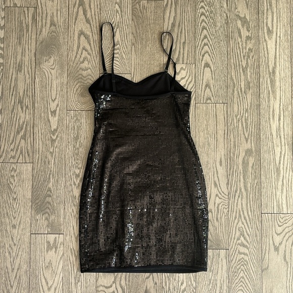 Talula Dress💟 - Picture 5 of 5